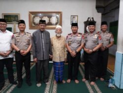 *Perkuat Sinergi Ulama dan Polri, Kapolda Banten Silaturahmi dengan Ulama Besar Banten*